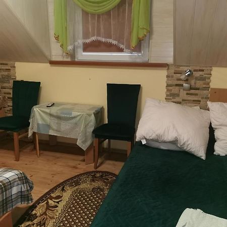 Czerwonki Apartament Мронгово Екстер'єр фото